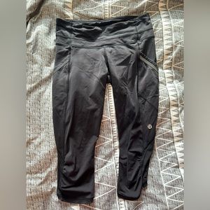 Lululemon crop leggings